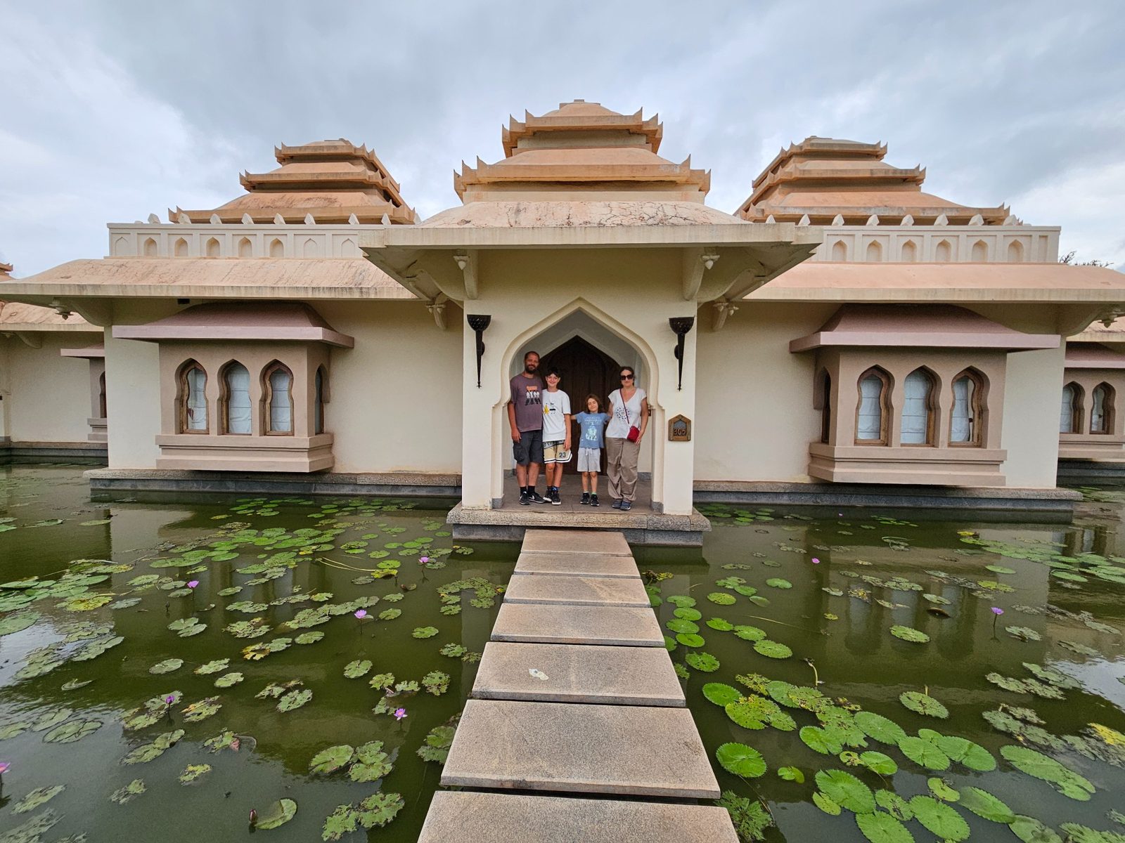Nuestra villa privada en Evolve Back Hampi, uno de los mejores hoteles donde alojarse en Hampi, India